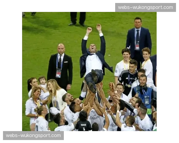 回顾：2016-17赛季皇马夺得双冠王，齐达内的成功之处