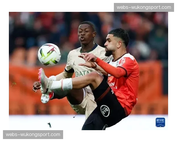 深度报道：从非洲难民到法甲射手——洛里昂前锋的非凡人生旅程