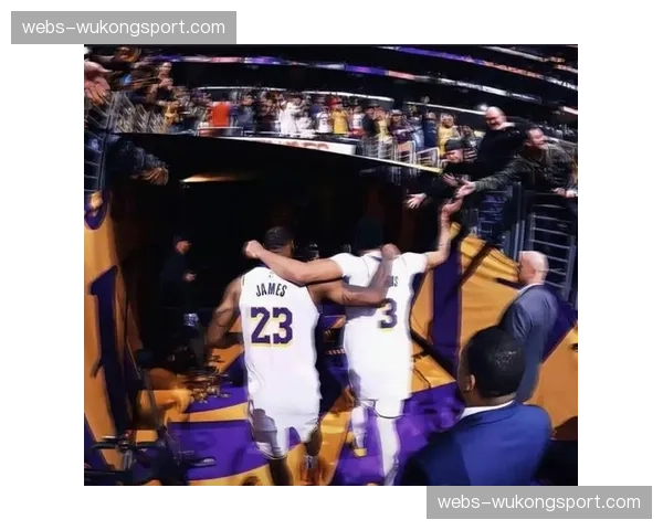 勇士控球率54.2%压制湖人却输球，转化率32.1%成致命短板